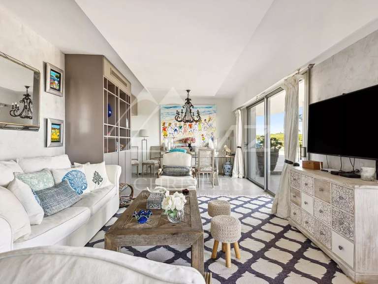 Apartment with Sea view Cap-d-antibes - 3 bedrooms - 103m²