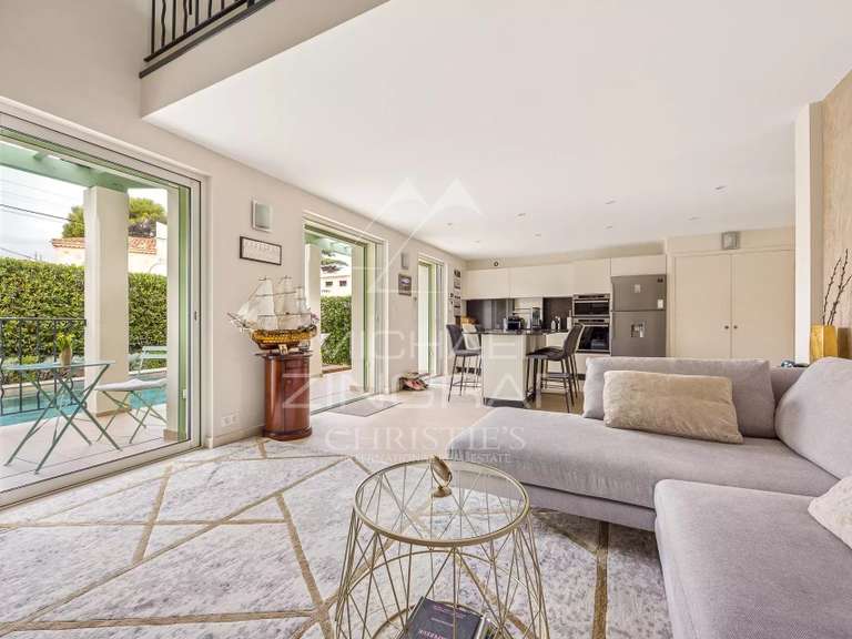 Villa with Sea view Antibes - 4 bedrooms - 120m²
