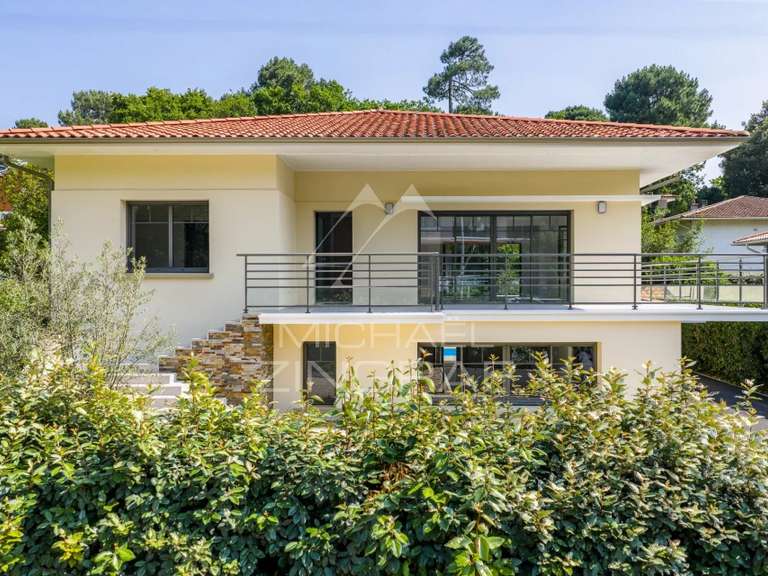 Villa Arcachon - 5 chambres - 273m²