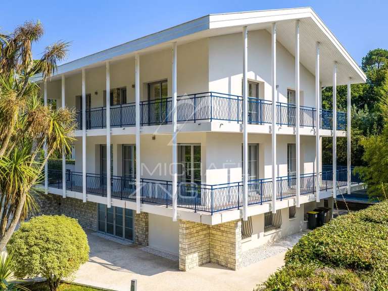 Maison Arcachon - 5 chambres - 285m²