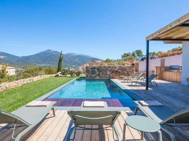 Villa with Sea view Propriano - 3 bedrooms - 800m²
