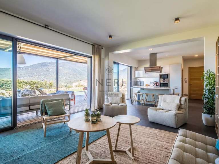 Villa with Sea view Propriano - 3 bedrooms - 800m²