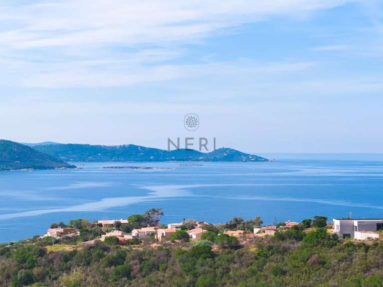 Villa with Sea view Pietrosella - 5 bedrooms - 1925m²