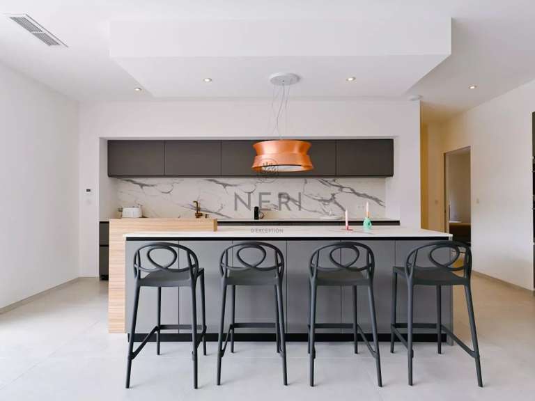Villa with Sea view Pietrosella - 5 bedrooms - 1925m²