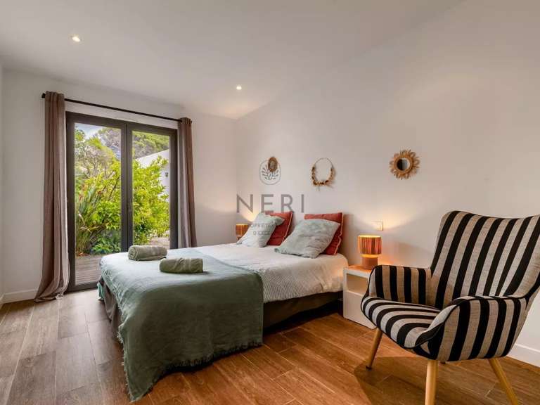 Villa with Sea view Pietrosella - 7 bedrooms - 270m²