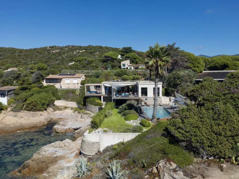 Villa Pietrosella - 5 bedrooms - 1650m²