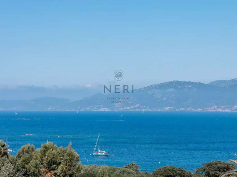 Villa Pietrosella - 5 chambres - 310m²