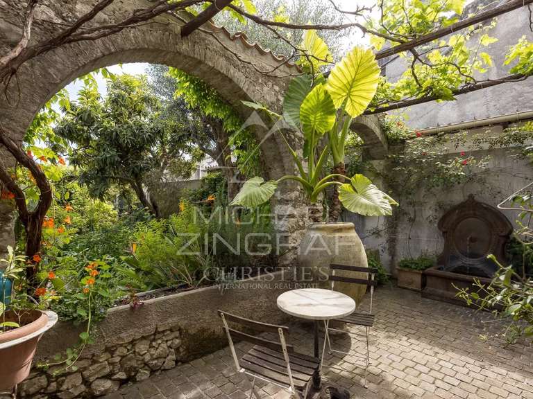 Villa La Colle-sur-Loup - 6 chambres - 592m²