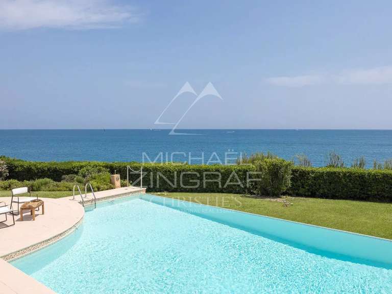 Villa with Sea view Cap-d-antibes - 4 bedrooms - 250m²