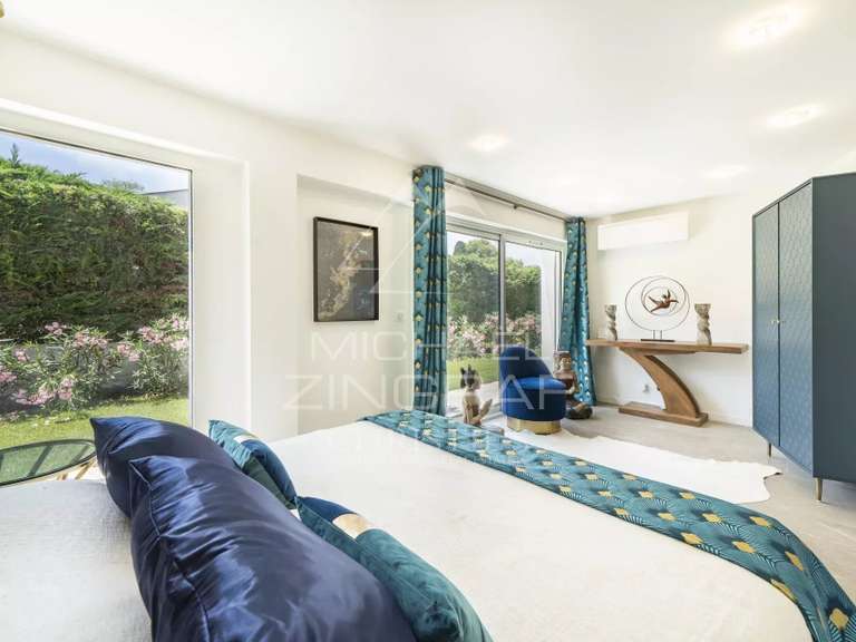 Villa with Sea view Cap-d-antibes - 4 bedrooms - 280m²