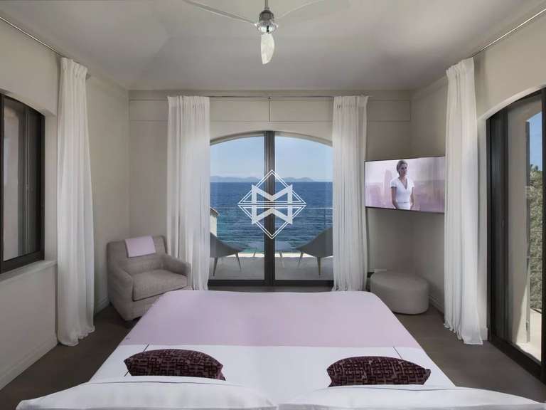 Villa Saint-Tropez - 6 bedrooms - 400m²