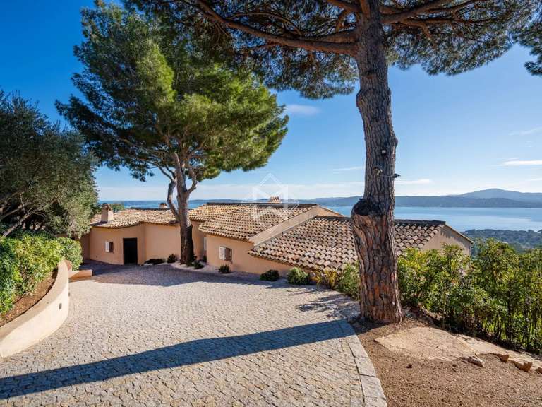 Villa Grimaud - 6 bedrooms - 696m²