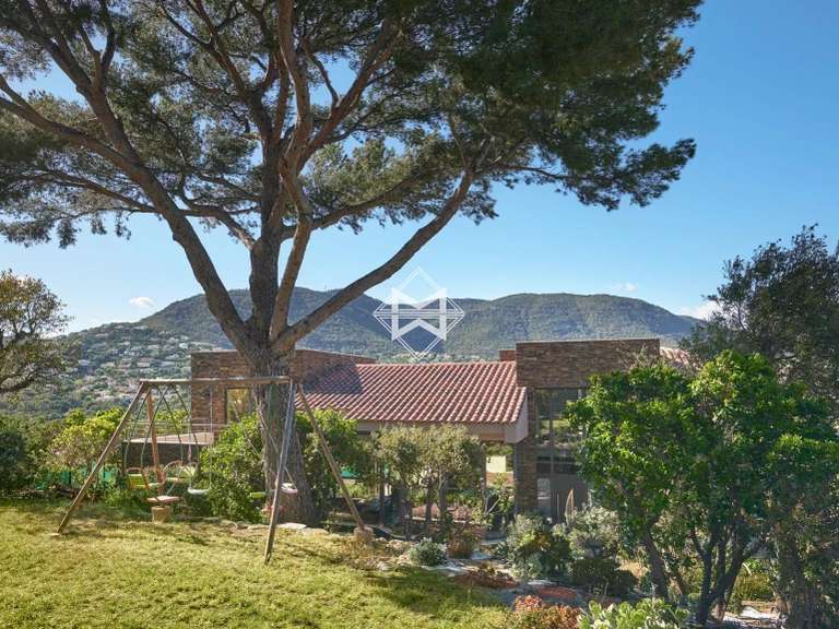 Villa Cavalaire-sur-Mer - 5 chambres - 350m²