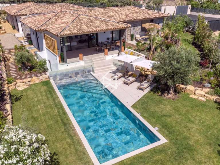 Villa Sainte-Maxime - 4 bedrooms - 361m²