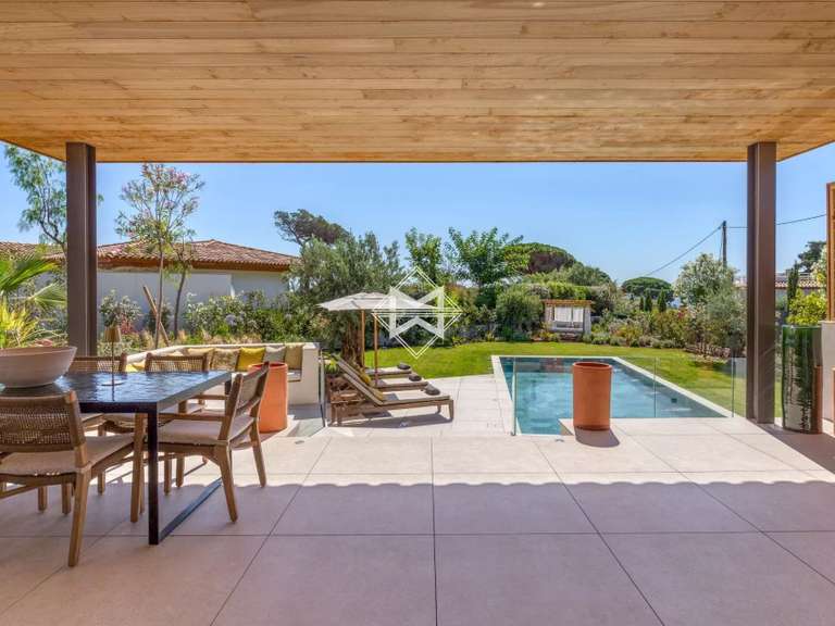 Villa Sainte-Maxime - 4 bedrooms - 361m²