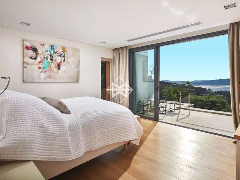 Villa with Sea view Grimaud - 6 bedrooms - 400m²