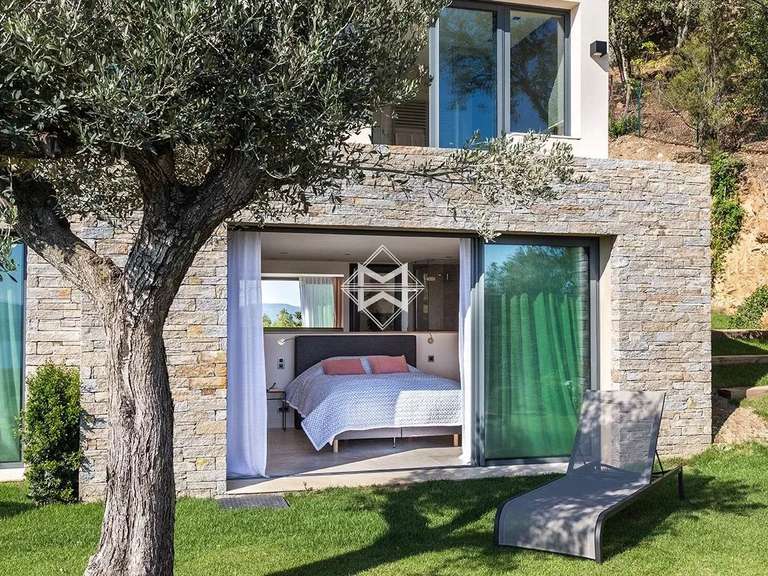 Villa with Sea view Grimaud - 6 bedrooms - 400m²