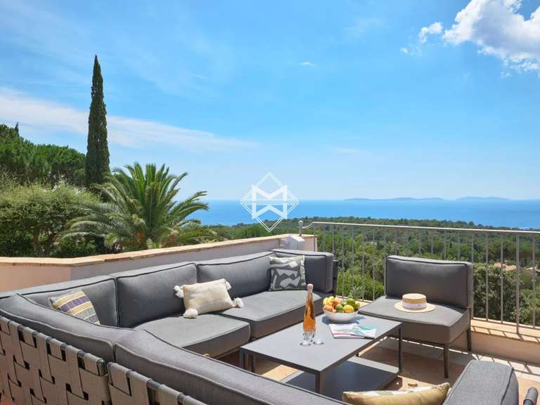 Villa with Sea view La Croix-Valmer - 5 bedrooms - 165m²