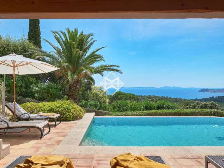 Villa with Sea view La Croix-Valmer - 5 bedrooms - 165m²