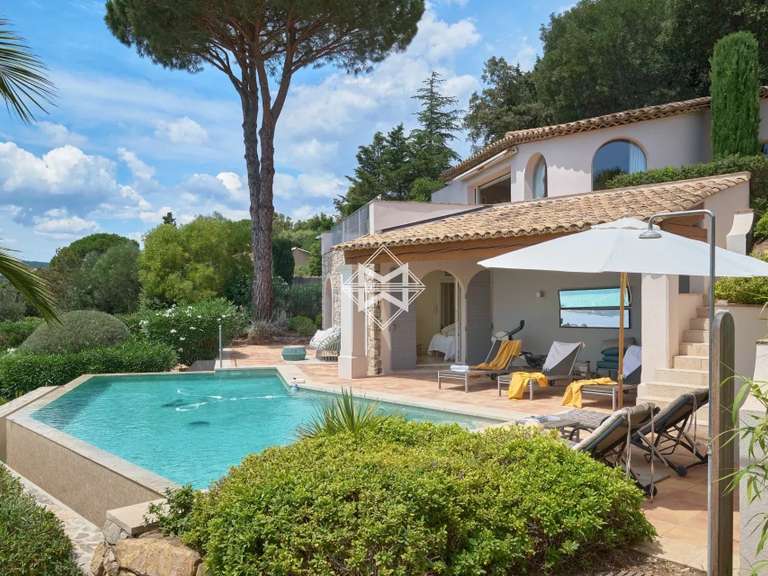 Villa with Sea view La Croix-Valmer - 5 bedrooms - 165m²