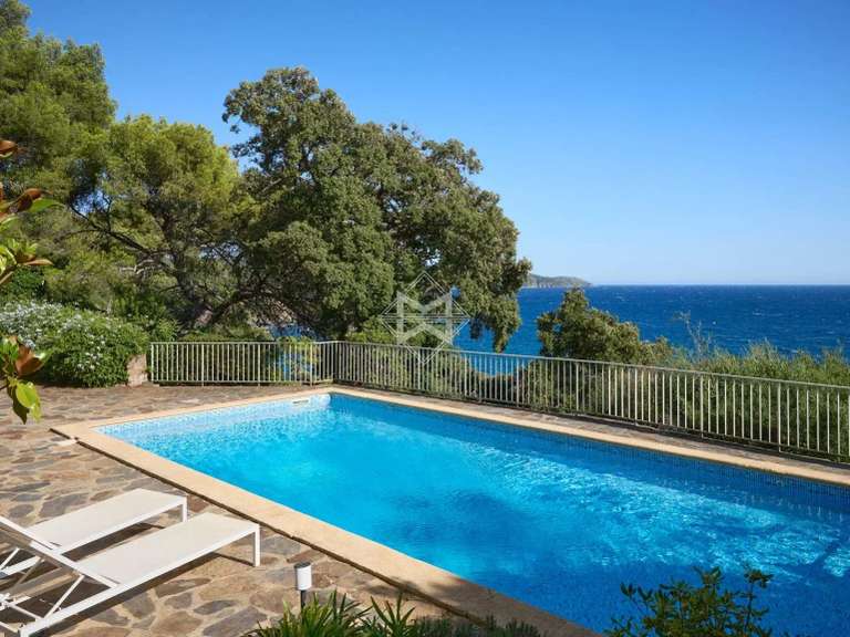Villa La Croix-Valmer - 8 bedrooms - 200m²
