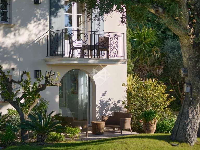 Villa La Croix-Valmer - 6 bedrooms - 350m²