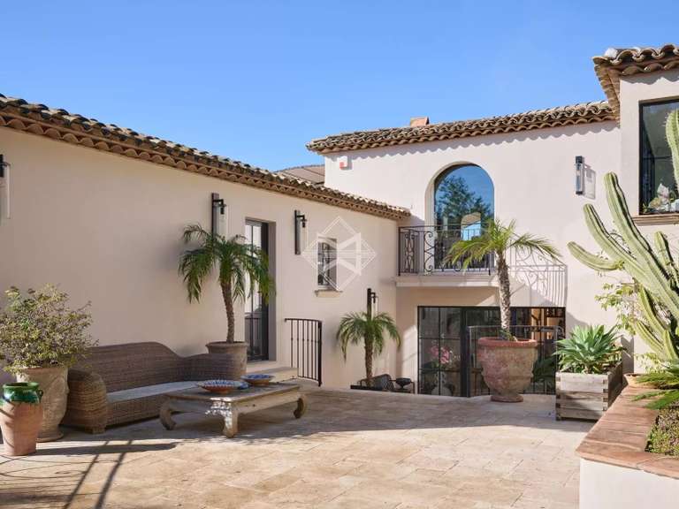 Villa La Croix-Valmer - 6 bedrooms - 350m²