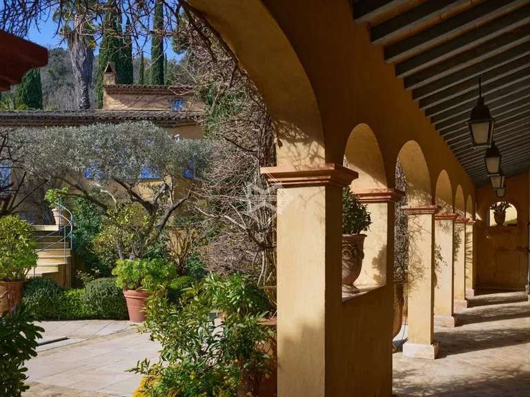 Propriété Ramatuelle - 14 chambres - 950m²