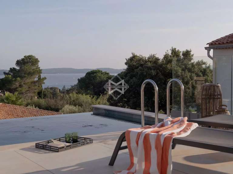 Villa Sainte-Maxime - 4 bedrooms - 870m²