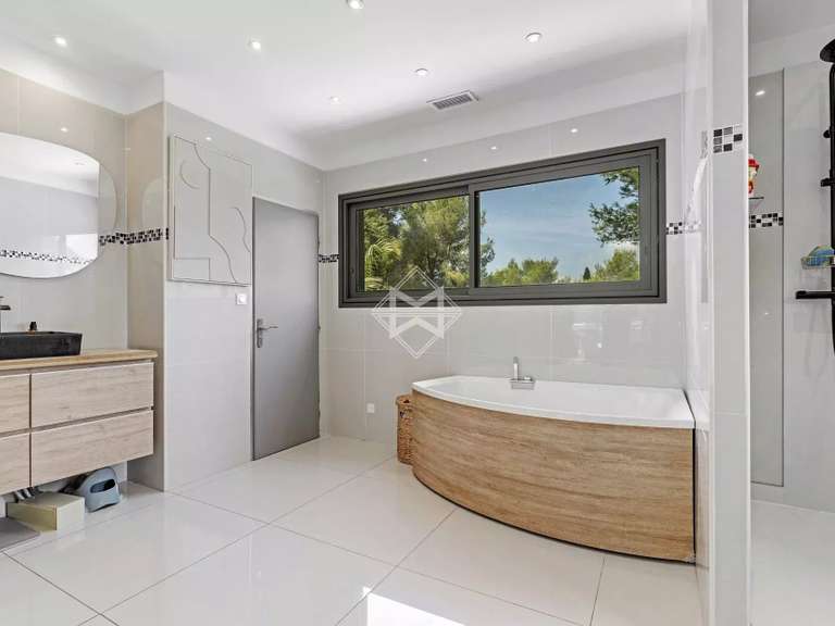 Villa Le Pradet - 7 chambres - 480m²