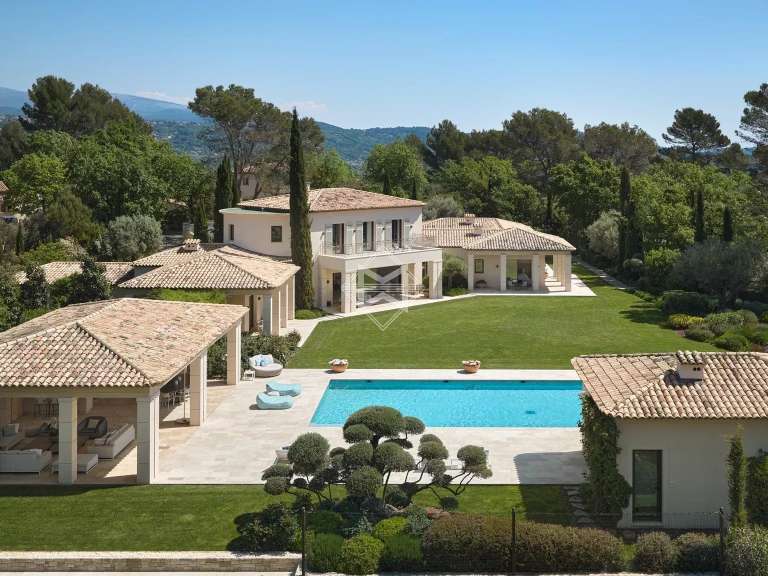 House Tourrettes - 7 bedrooms - 500m²