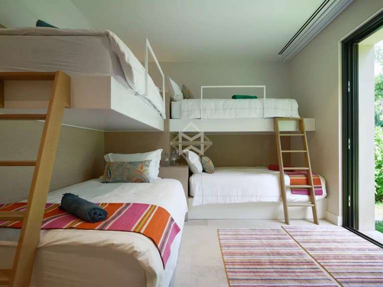 House Tourrettes - 7 bedrooms - 500m²