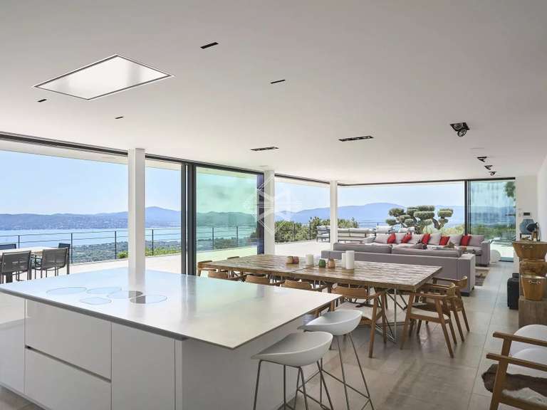 Villa with Sea view Grimaud - 7 bedrooms - 450m²