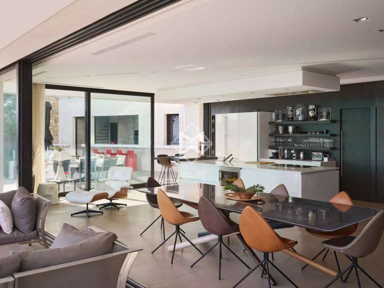 Villa with Sea view Mandelieu-la-Napoule - 5 bedrooms - 2700m²