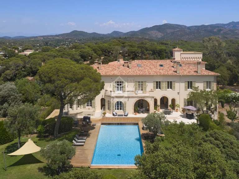 Castle Fréjus - 12 bedrooms - 2000m²
