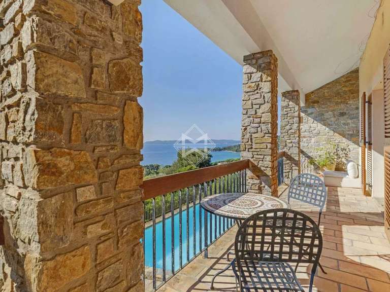 Villa avec Vue sur mer Le Lavandou - 4 chambres - 188m²