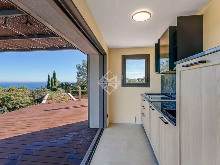 Villa avec Vue sur mer Cavalaire-sur-Mer - 6 chambres - 251m²