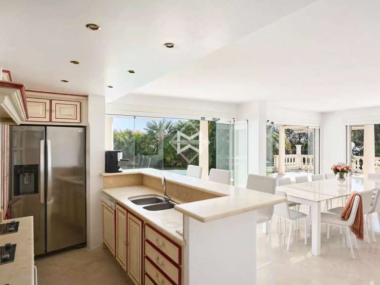 Villa avec Vue sur mer Cannes - 5 chambres - 270m²