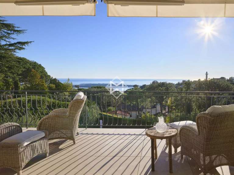 Villa with Sea view Cannes - 5 bedrooms - 320m²