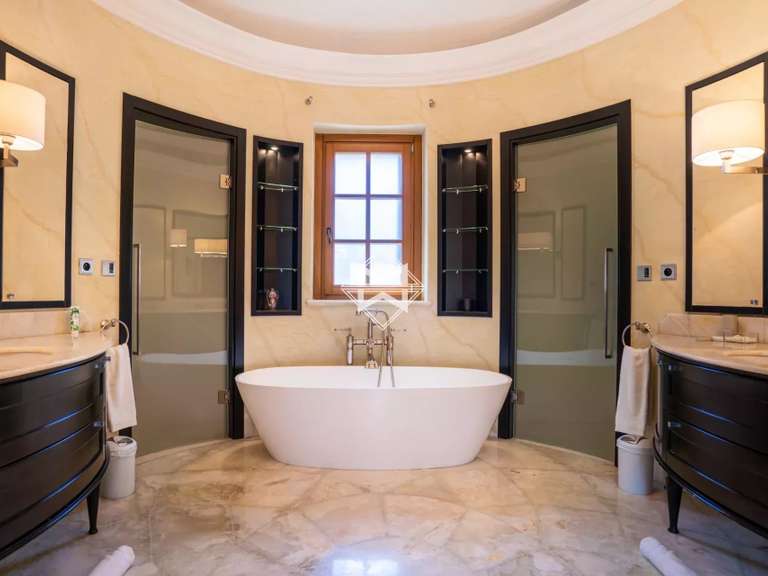 Villa with Sea view Saint-Jean-Cap-Ferrat - 8 bedrooms - 1150m²