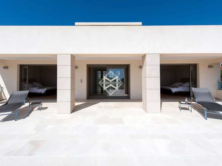 Villa with Sea view Cap-d-antibes - 7 bedrooms - 350m²