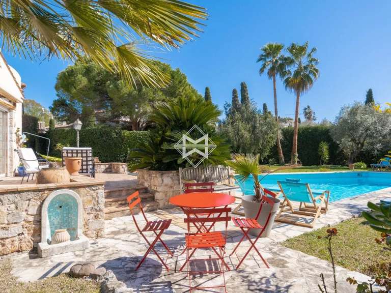 Villa with Sea view Cap-d-antibes - 5 bedrooms - 300m²