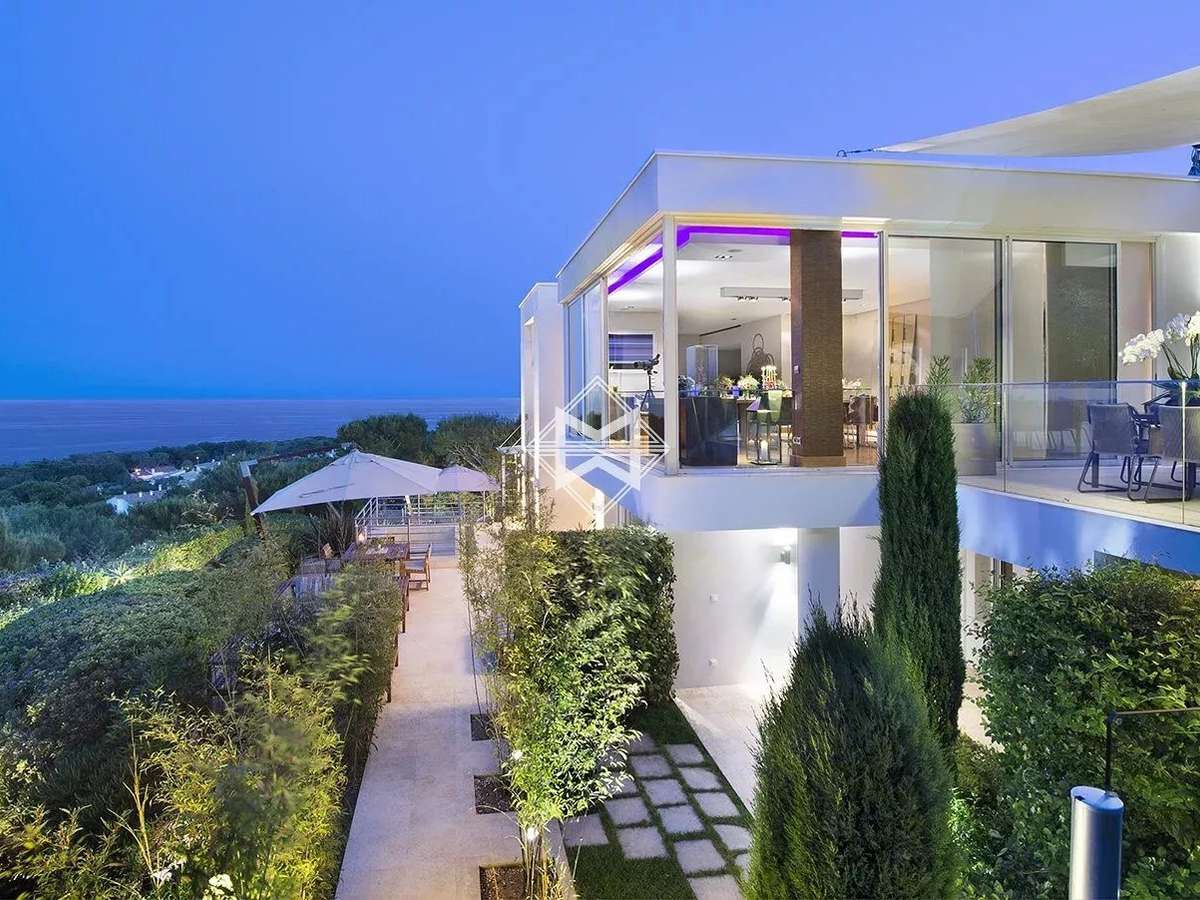House Saint-Jean-Cap-Ferrat