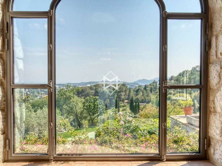 Villa Mougins - 10 bedrooms - 26000m²