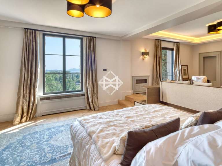 Villa Mougins - 10 bedrooms - 26000m²
