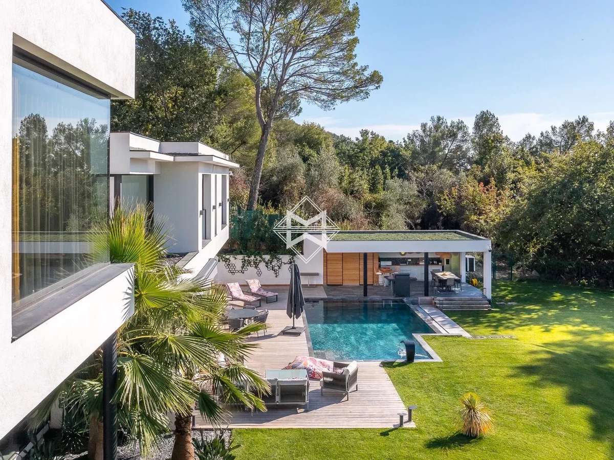 House Mouans-Sartoux