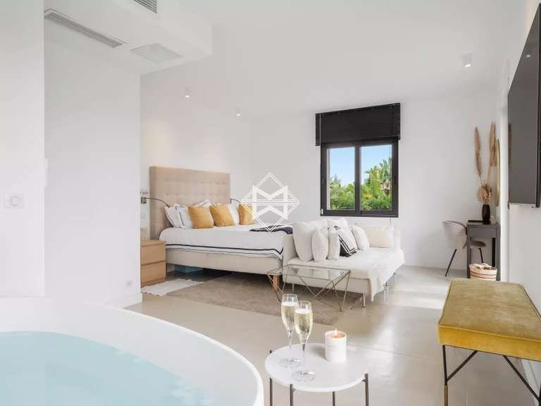 Villa with Sea view Cannes - 7 bedrooms - 300m²