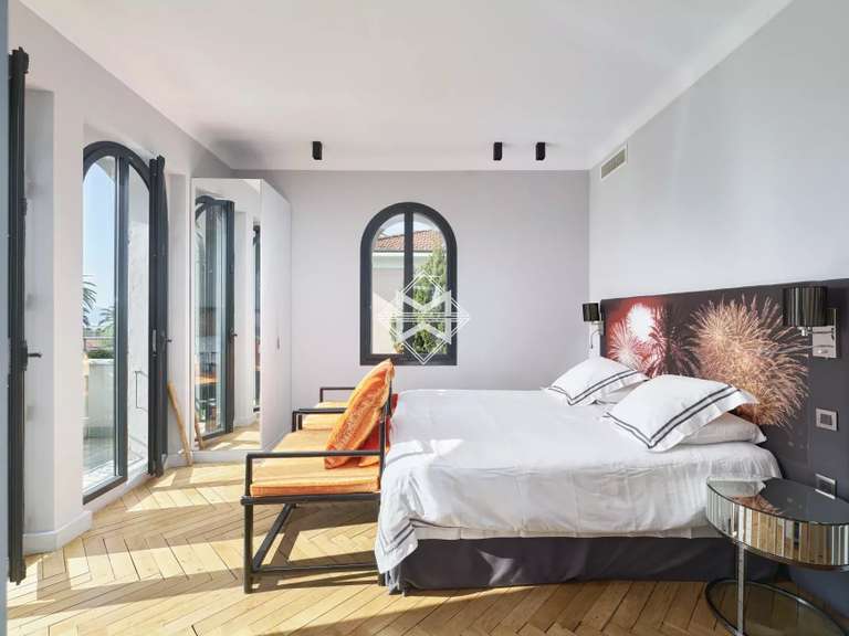 Villa with Sea view Cannes - 6 bedrooms - 318m²