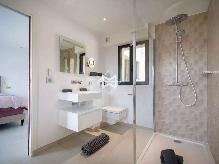 Villa with Sea view Cannes - 5 bedrooms - 315m²