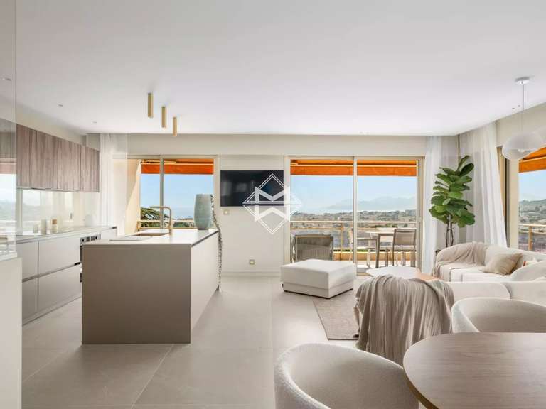 Apartment Le Cannet - 3 bedrooms - 110m²